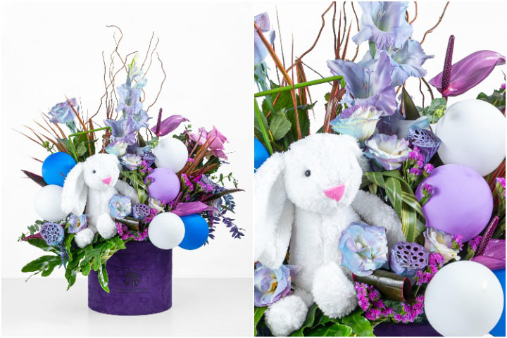 عکس گل تولد طبیعی با باکس بنفش و خرگوش سفید