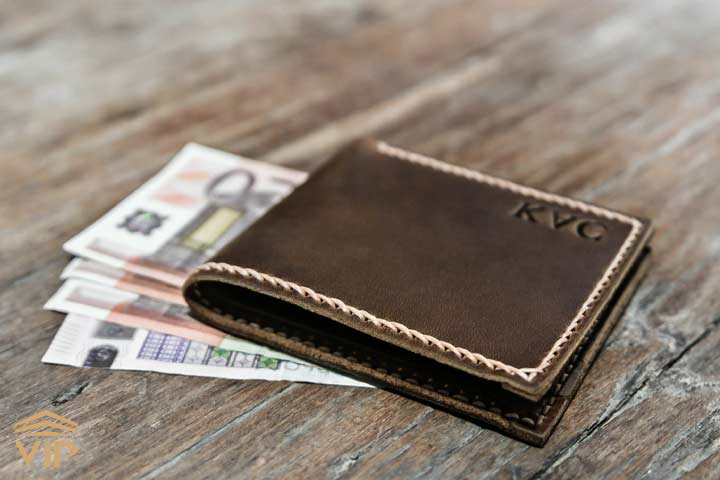 cost راه اندازی گلفروشی آنلاین دارای هزینه است.