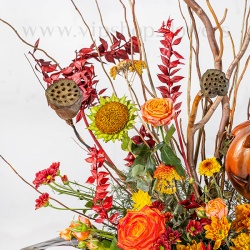 تزئینات باکس گل Halloween خاص است.