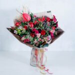 ترکیب رنگ های شاد در گل ها انرژی بخش است.