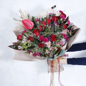 دسته گل فانتزی- گلفروشی آنلاین VIP Shop