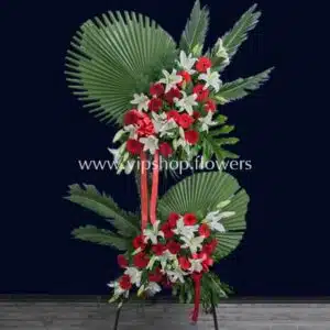 تاج گل پایه دار دو طبقه تبریک ژربرا لیلیوم- گلفروشی آنلاین VIP Shop
