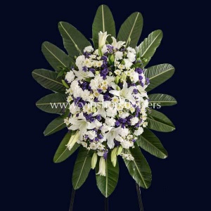 تاج گل زیبای پایه دار یک طبقه تبریک- گلفروشی آنلاین VIP Shop