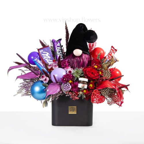 جعبه گل و شکلات مناسب ولنتاین- گلفروشی آنلاین VIP Shop