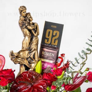 بسته گل و شکلات شماره 13