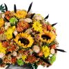 جعبه گل کندویی با گل آقتابگردان ترکیبی ایده آل است.
