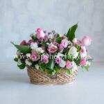 سبد K091 لاکچری رز داوودی میخک با تم سفید صورتی- گلفروشی آنلاین VIP Shop