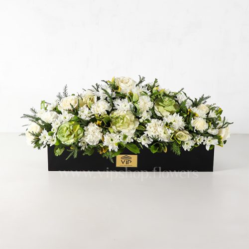 جعبه گل بزرگ رز و داوودی سفید - گلفروشی آنلاین VIP Shop