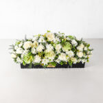 جعبه گل بزرگ رز و داوودی سفید - گلفروشی آنلاین VIP Shop