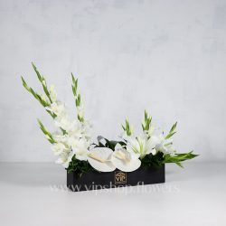 جعبه گل ترحیم گلایل آنتریوم-گل ترحیم شماره ۲۳- گلفروشی آنلاین VIP Shop