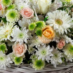سبد گل حصیری با دیزاین مینیمال