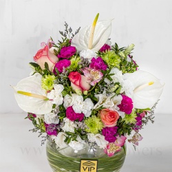 جعبه گل شیشه ای با طراحی متفاوت