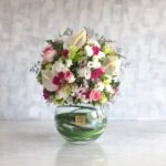 باکس شیشه ای بزرگ رز آنتوریوم و میخک