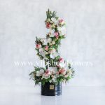 باکس گل سه طبقه رز ارکیده بهترین هدیه است.