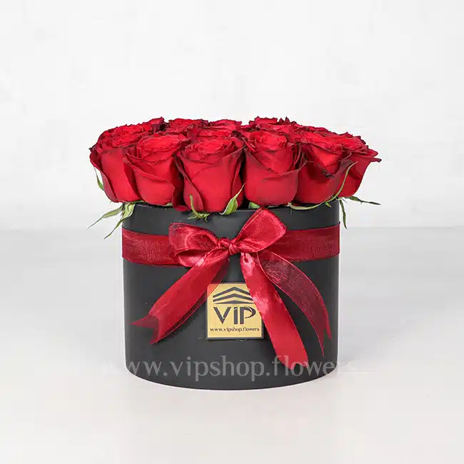جعبه گل رز قرمز- گلفروشی آنلاین VIP SHop