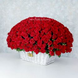سبد گل رز- گلفروشی آنلاین VIP Shop