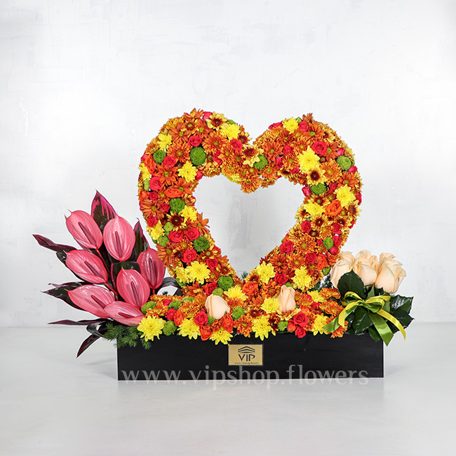جعبه گل قلبی با تم رنگی پاییزی-گلفروشی آنلاین VIP Shop