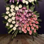 تاج گل تبریک آنتوریوم و اورینتال- گفروشی آنلاین VIP Shop