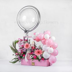 باکس هدیه نوزاد همراه با عروسک روسی