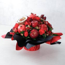 دسته گل و میوه سیب انار و نارگیل- گلفروشی آنلاین VIP Shopa