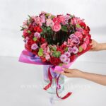 ابعاد گل طرح قلب مناسب مراسم است.