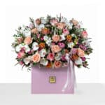 باکس کادویی رز و آلسترومریا ربان دار - گلفروشی آنلاین VIP Shop