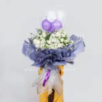 دسته گل لوکس رز همراه با بادکنک - گلفروشی آنلاین VIP Shop