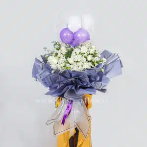 دسته گل لوکس رز همراه با بادکنک - گلفروشی آنلاین VIP Shop