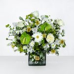 جعبه گل شیشه ای رز آنتوریوم مربعی - گلفروشی آنلاین VIP Shop