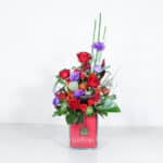 جعبه مربعی شیشه ای رز لیسیانتوس - گلفروشی آنلاین VIP Shop