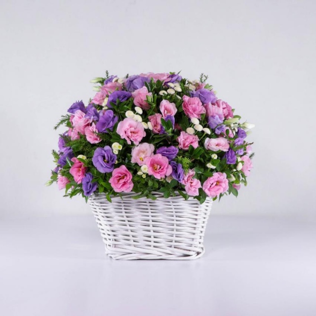 سبد گل رنگارنگ لیسیانتوس (12)