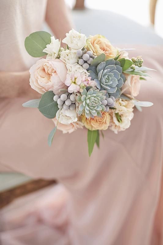 گل لاکچری عروس با ساکولنت