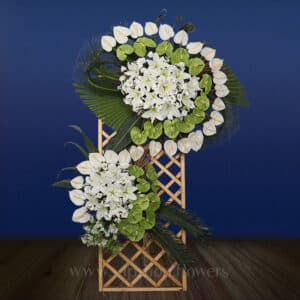 تاج گل پایه چوبی لیلوم آنتوریوم - گلفروشی آنلاین VIP Shop