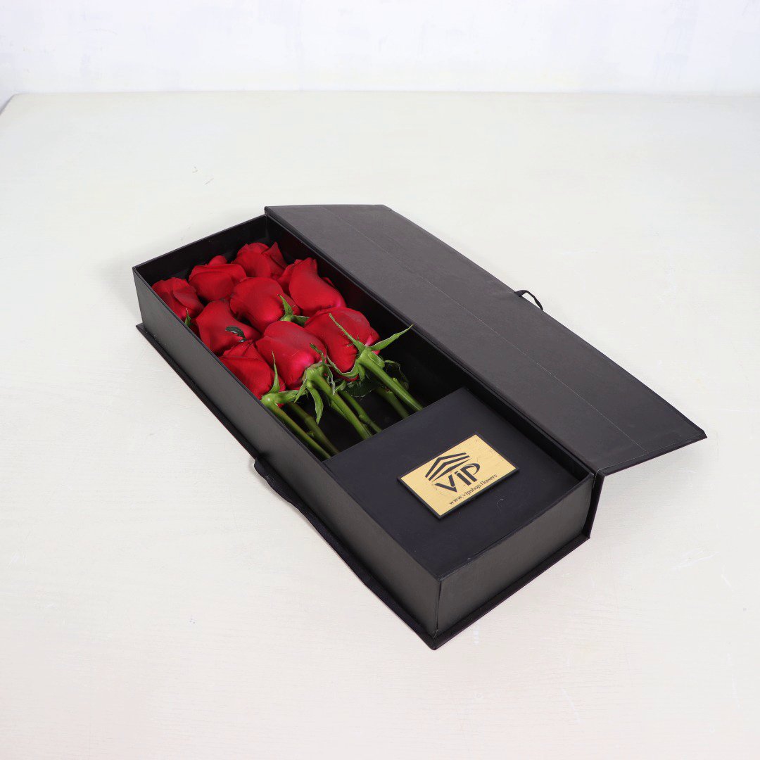 جعبه گل رز رمانتیک و عاشقانه