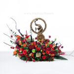 باکس گل تبریک به مهندس با گل های رز زیباست.