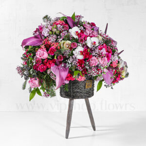 سبد گل رز و ارکیده پایه دار شماره 126 سبد گل پایه دار رز و ارکیده - گلفروشی آنلاین VIP shop