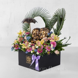 خرید گل و مجسمه نوستالوژی با هازمونی رنگ جذاب - گلفروشی آنلاین VIP shop