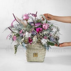 خرید آنلاین سبد گل حصیری رز هلندی صورتی