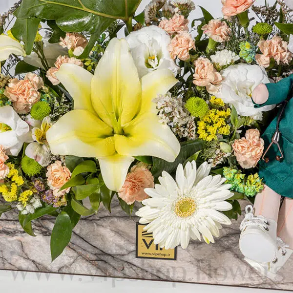 گل های جعبه گل تشکر از دکتر
