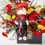 گل برای روز مهندس با عروسک