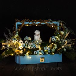 باکس گل شهریور ماهی ها در شب می‌درخشد.