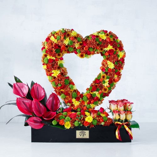 باکس گل قلبی شکل در شهر سنندج مناسب خاص پسندان