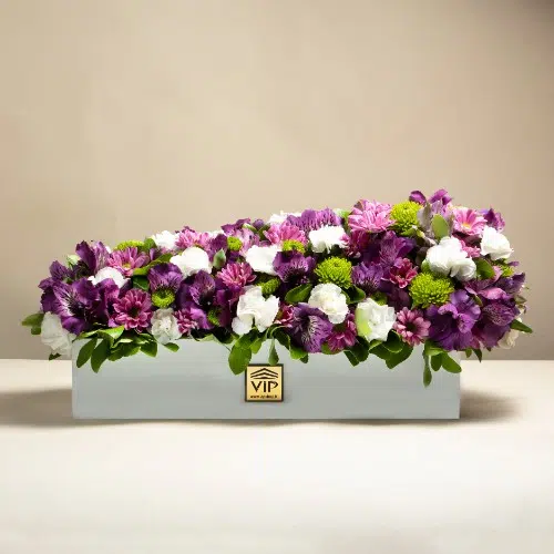 جعبه گل در رنگ های مختلف و زیبا در شهر سنندج