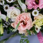 گل های لیسینتوس لطافت خاصی دارند.
