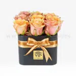 باکس گل رز 9 تایی وینتیج بسیار زیبا و خاص است.