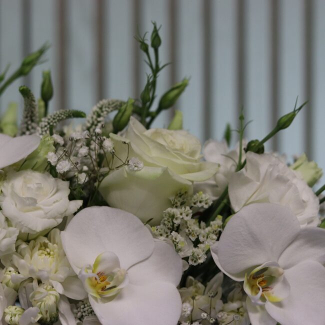 sympathy flower no F69 3