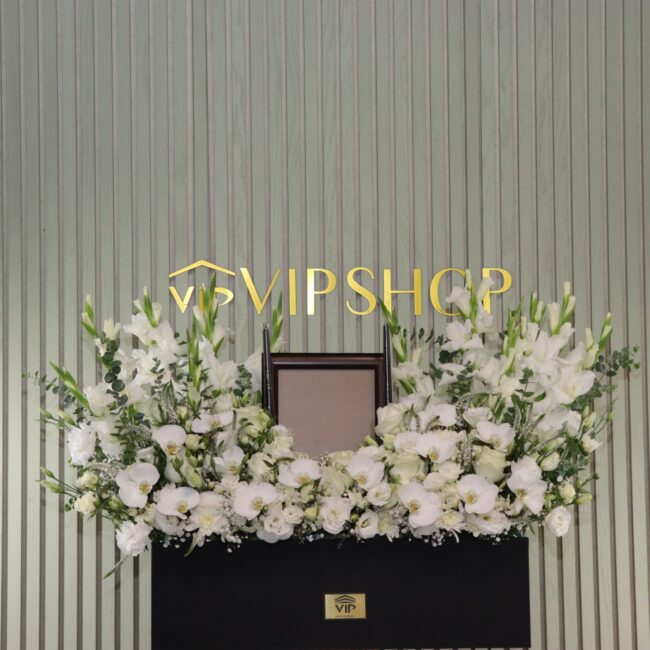 sympathy flower no F70 4