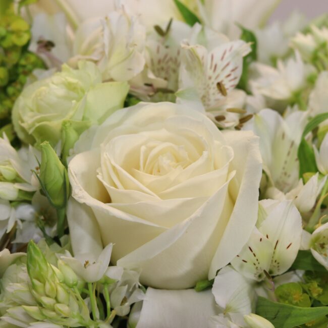 sympathy flower no f71 4